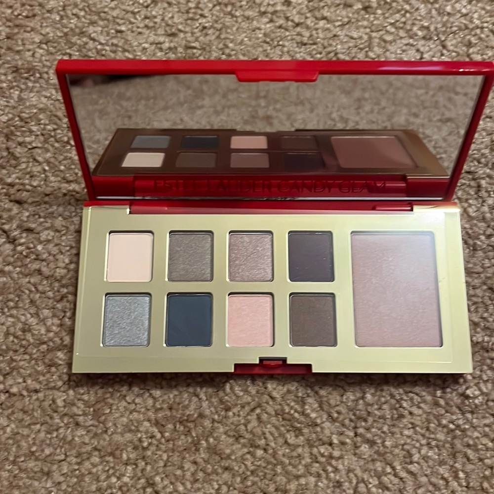 Estée Lauder eyeshadow